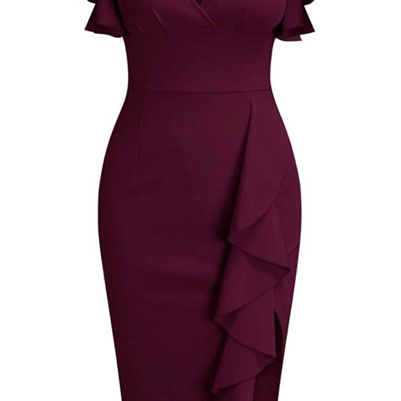 Large Knitee Maroon Dress - Picture 3 of 6